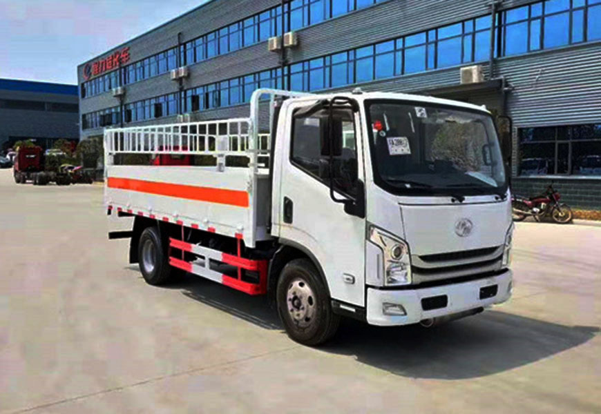 國(guó)六躍進(jìn)超越氣瓶運(yùn)輸車