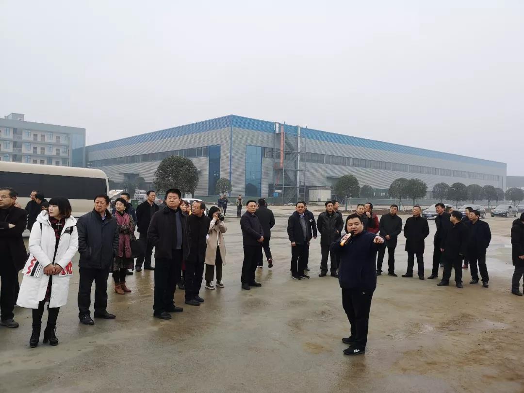 隨州市委、市人大代表團蒞臨程力集團商用車產(chǎn)業(yè)園視察